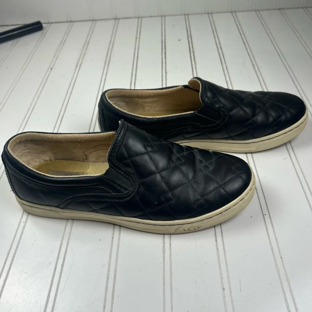 UGG Black Quilted Leather Slip on Sneaker Flats Women’s Size 7.5